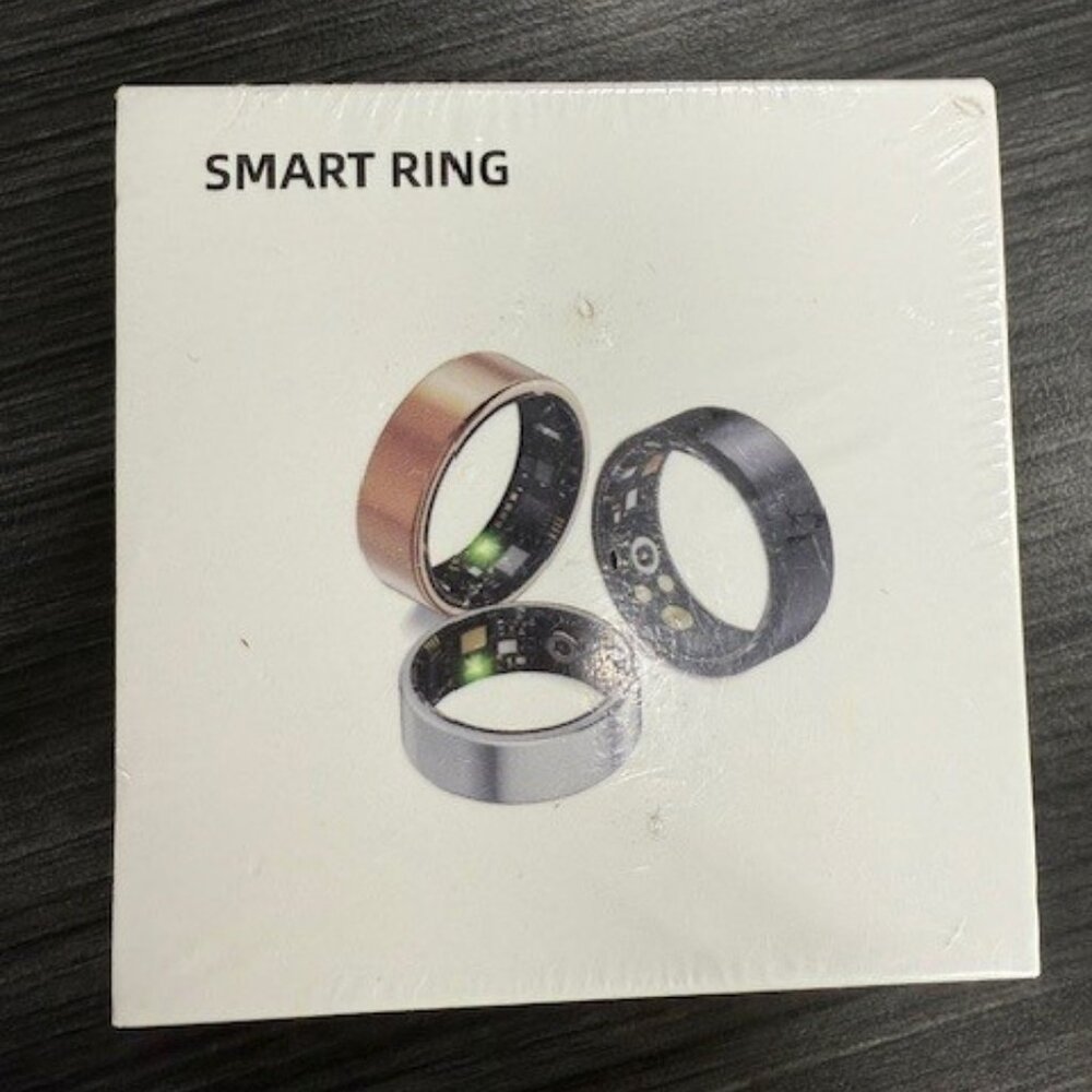 New in box Smart Ring Sz 7 in gold
